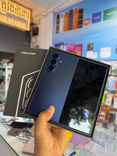 ZFold 7 256GB Ram12GB របស់ក្រុមហ៊ុន ធានា២ឆ្នាំ  Full box