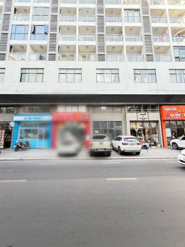 ផ្ទះអាជីវកម្មលក់ឬជួលនៅមាត់ទន្លេ