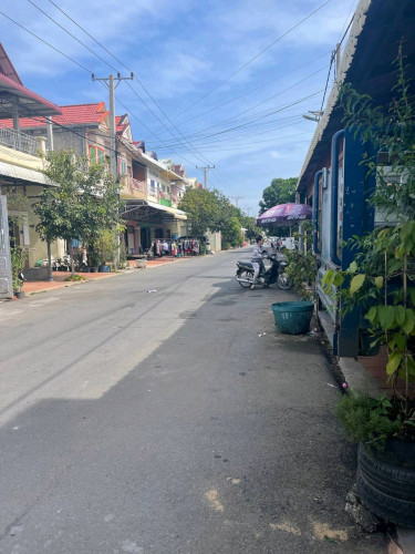 ផ្ទះលក់