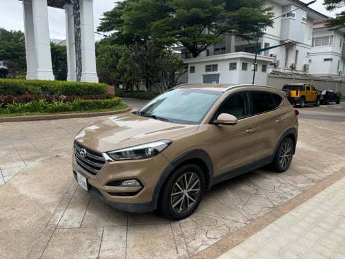 ឡានជិះផ្ទាល់ខ្លួន​ កាលទិញខ្លាញគោ​ ក្រុមហ៊ុន