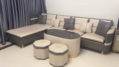 សាឡុងឈុត