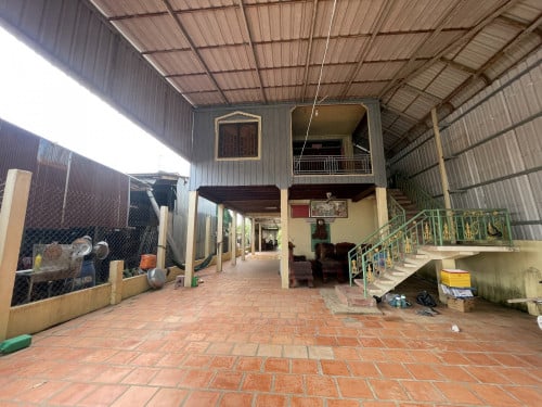 ផ្ទះ និងដី លក់ សម្រាប់តម្លៃអាចចរចារបាន