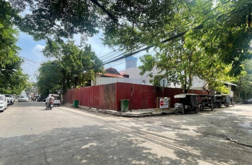 ដីកែងលក់បន្ទាន់ នៅទួលទំពូង ទីតាំងល្អ សម្រាប់ប្រកបអាជីវកម្មគ្រប់ប្រភេទ....