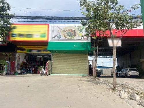 ផ្ទះអាជីវកម្ម សម្រាប់ជួល នៅលើផ្លូវជាតិលេខ01