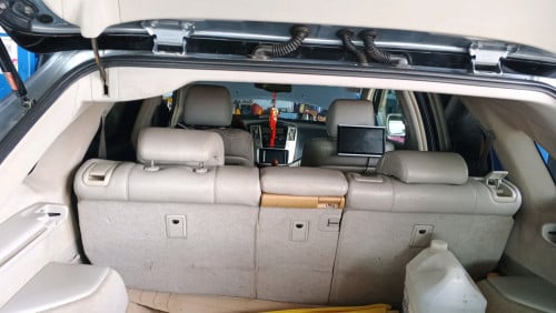 ឡានស្អាត 04 បេះអោបសិន