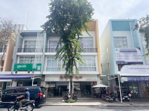 ផ្ទះអាជីវកម្ម 2ល្វែងសម្រាប់ជួល នៅបុរីប៉េងហួត បឹងស្នោរ