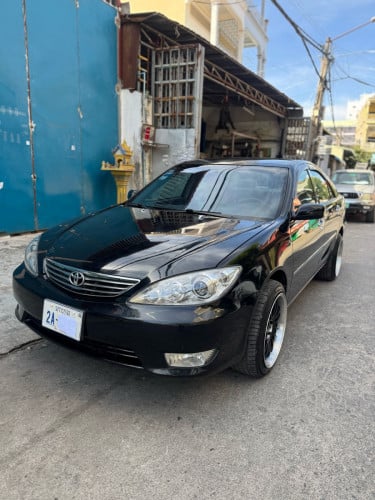 ឡានលក់ 2002 LE