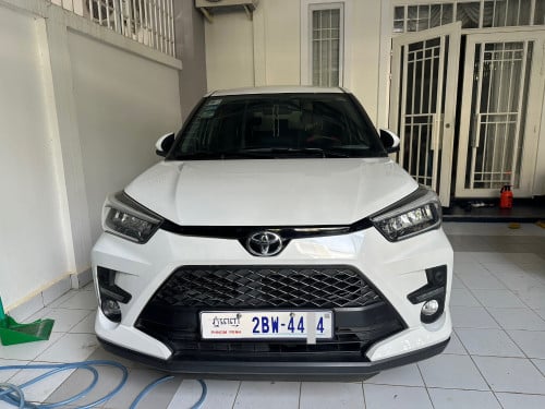 ឡានលក់តម្លៃ 21000$