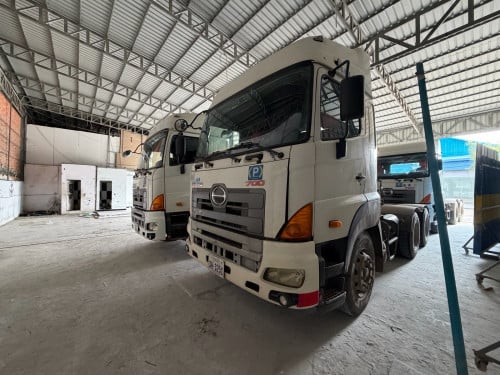 ឡានលក់4គ្រឿង1គ្រឿង25000$ឆ្នាំ2010