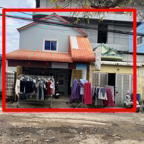 ផ្ទះលក់ បន្ទាន់8បន្ទុប់នៅម្ដុំផ្លូវក្រោយគុជអាសុីឡើងទៅណានហៃ