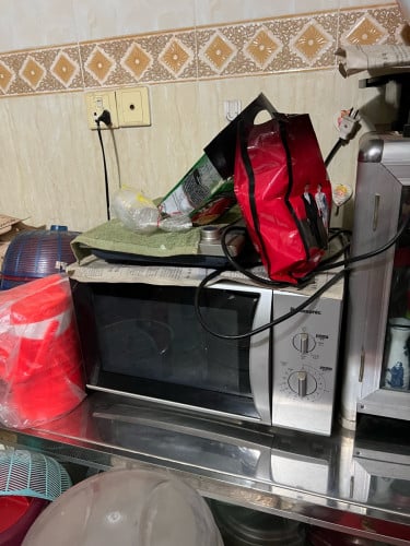 នៅថ្មី 90% លក់ 100$