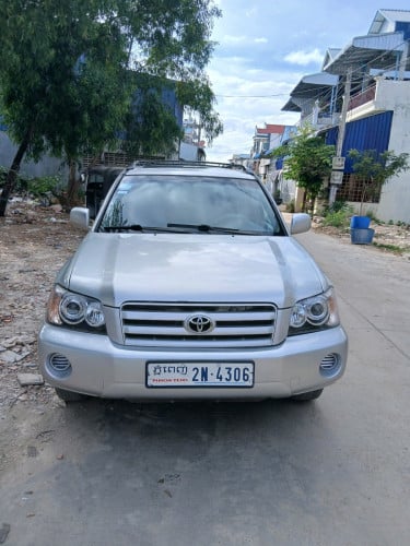 ឡានលក់ឡានខកញប្រើផ្ទាល់ Highlander ឆ្នាំ2003 ប៉ុង1 Limited full ឯកសារគ្រប់ តំលៃ11600$ចរចា