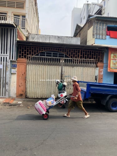 ផ្ទះជួល ឬលក់/ house for rent or sales