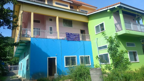 ផ្ទះ និងដី (House with land)