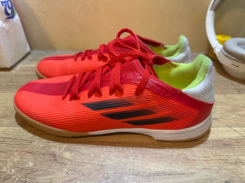 ស្បែកជេីងហ្វូតសាល original ទំហំ38(24cm)