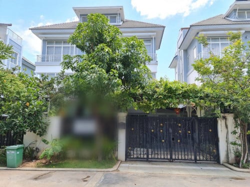 #S5វីឡាភ្លោះជួលនៅបុរី ប៉េងហួតសែនសុខ