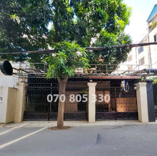 ផ្ទះអាជីវកម្មសំរាប់ជួល | Shophouse for rent