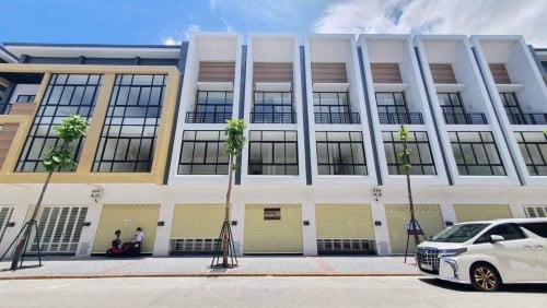 ផ្ទះអាជីវកម្មសម្រាប់ជួល| Shophouse For Rent