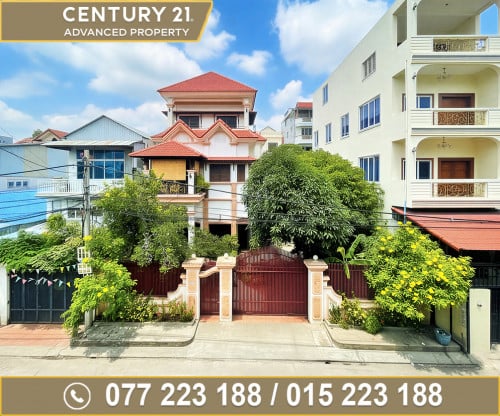 🏘 ផ្ទះវីឡា ជិតបុរីភ្នំពេញថ្មី (598) ត្រូវការលក់បន្ទាន់ខ្លាំង