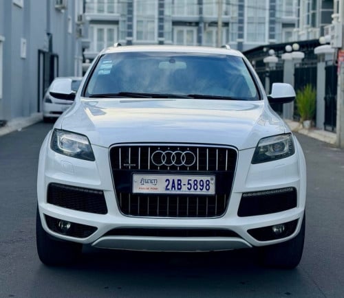 🔥AudiQ7 011V6សាំង អត់បុកប៉ះ ម៉ាសុីនប្រអប់លេខអ៊ែមបេីកដំបូល2តង់ ក្នុងលឿង