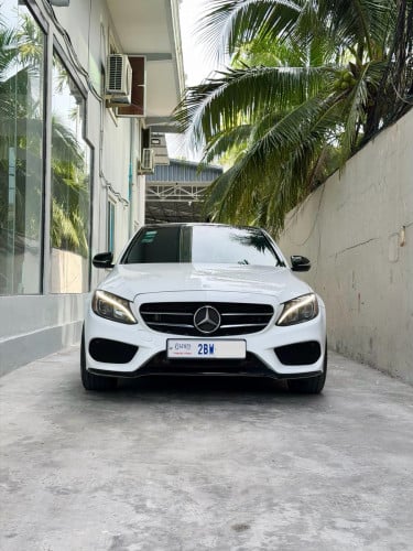 🚘ទើបកាត់បានថ្មីៗ ផែនឡានមូលនៅថ្មីស្អាត សោហ្សុីន_2គ្រាប់ 🚘AMG 2015 MERCEDES C300 WHITE/CHERRY_ហ្សុីន