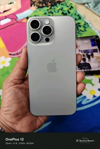 15Promax lla 256gថ្ម87% សានុំហ្សីនទាំអស