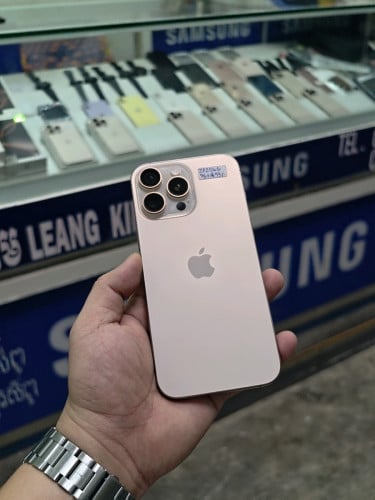 16 Pro max 256G ZP ធានាម៉ាសុីននៅសំនុំហ្សីនណែន កញ្ចក់មុខខ្នងក្រោយខ្ចី តួរខេសស៊ីតិចៗបាន98.5%