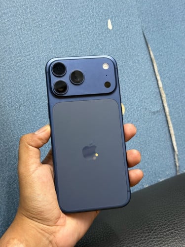 17 Pro Max 256g Za 98%