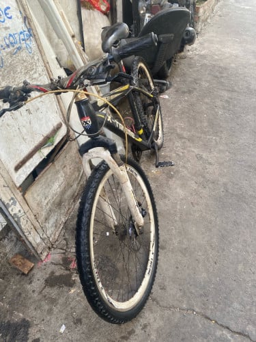 80$៚ លក់ កង់ ហាត់ប្រាណ គ្មានពេលជិះ