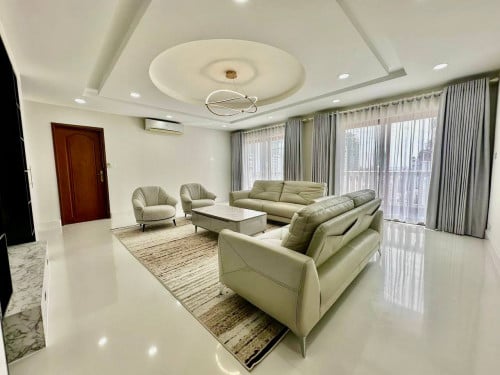 ADORABLE FOUR BEDROOM FOR RENT-BKK1 🍀