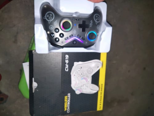 Controller នៅថ្មីប្រអប់ 17$