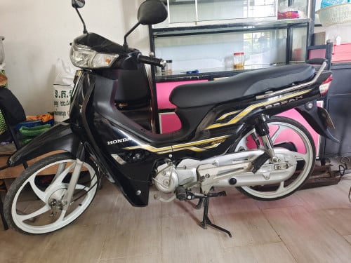 Dream 023 មានកាត