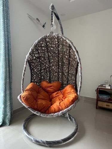 Hanging chair