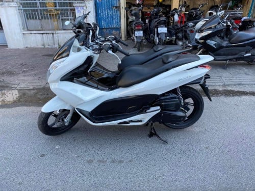 Honda pcx Japan100%