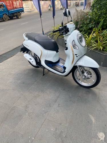 Honda scoopy 2021