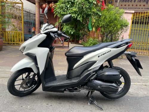 Hoonda Vareo125cc 2021 New98%មានពន្ធកាតគ្រីស្លាកលេខ