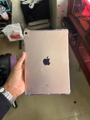 IPad Pro 10.5 សាណុំសុីន sim+wifi