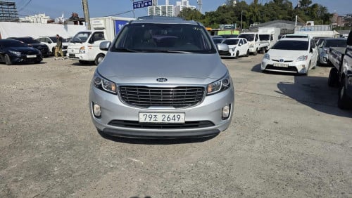 Kia Carnival 2018 Full Option 3ប៊ូតុង