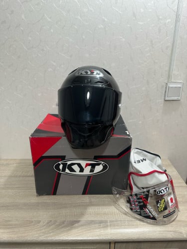 KYT Nz race full carbon 98% 280$