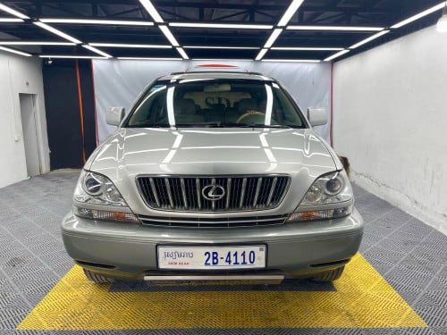 Lexus Rx300 01 ប៉ុង1 លក់បន្ទាន់ ឡានម្ចាស់ដើម