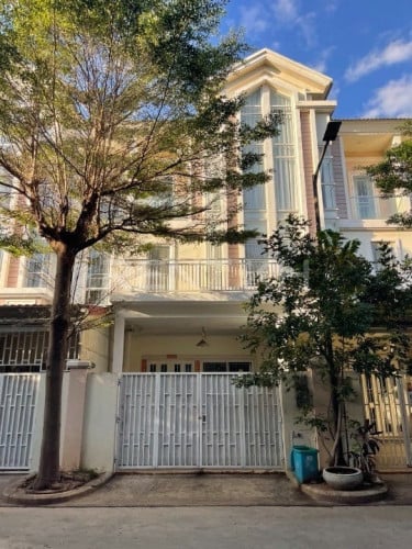 Link house for rent near Aeon2 mall