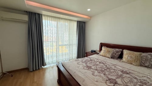 Olympia city for rent / Price 400