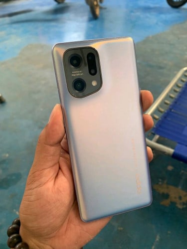 Oppo Find X 5 99%