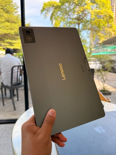 Pad Pro 12.7Inch ថ្មីប្រអប់