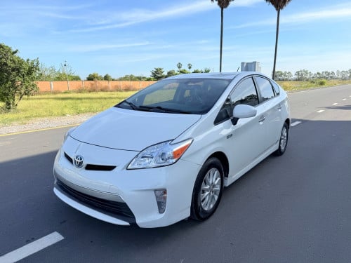 Prius 2013 Plug In