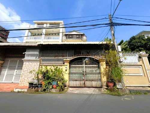 Shophouse for Sale | In BKK3, Phnom Penh