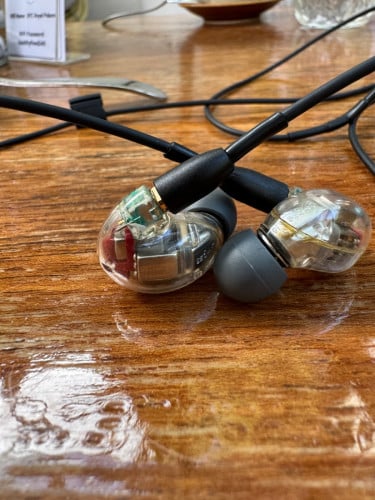 SHURE mornitor earphones