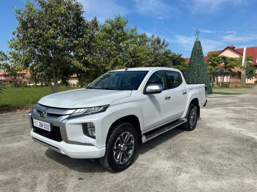 Triton 022 ស្រីុន១ជុំ