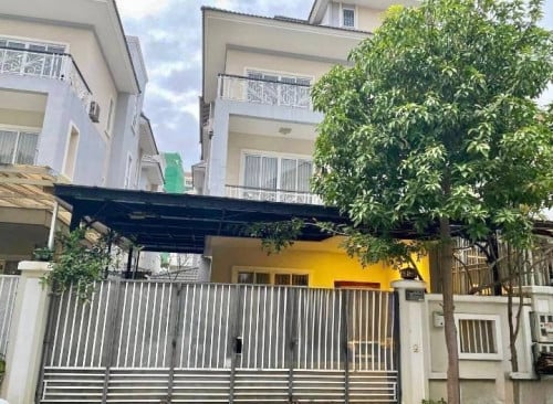 Twin Villa for rent near Aeon2 mall