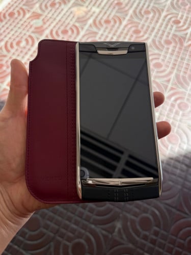 Vertu Signature touch II